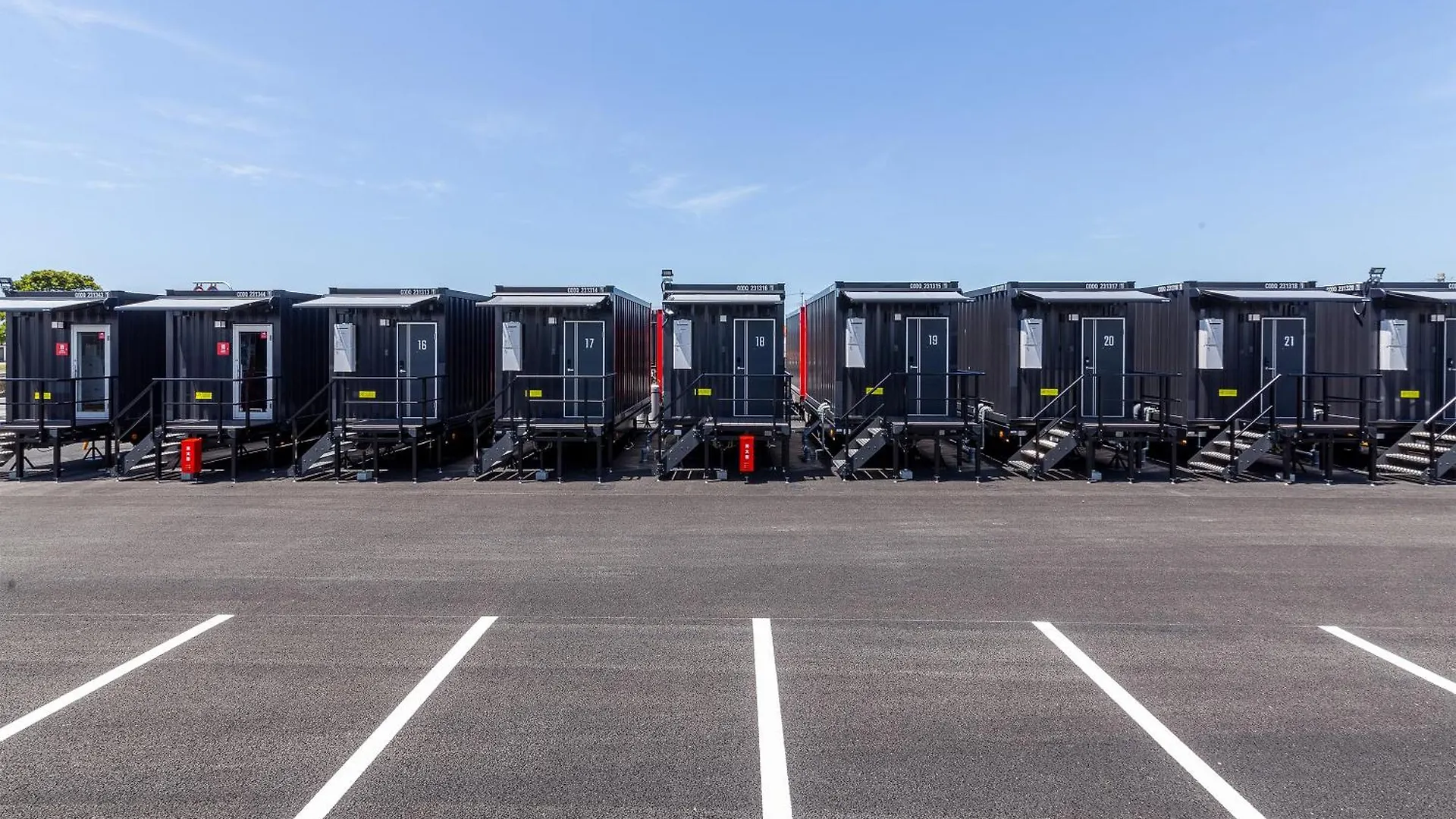 Hotel R9 The Yard Omura Ιαπωνία